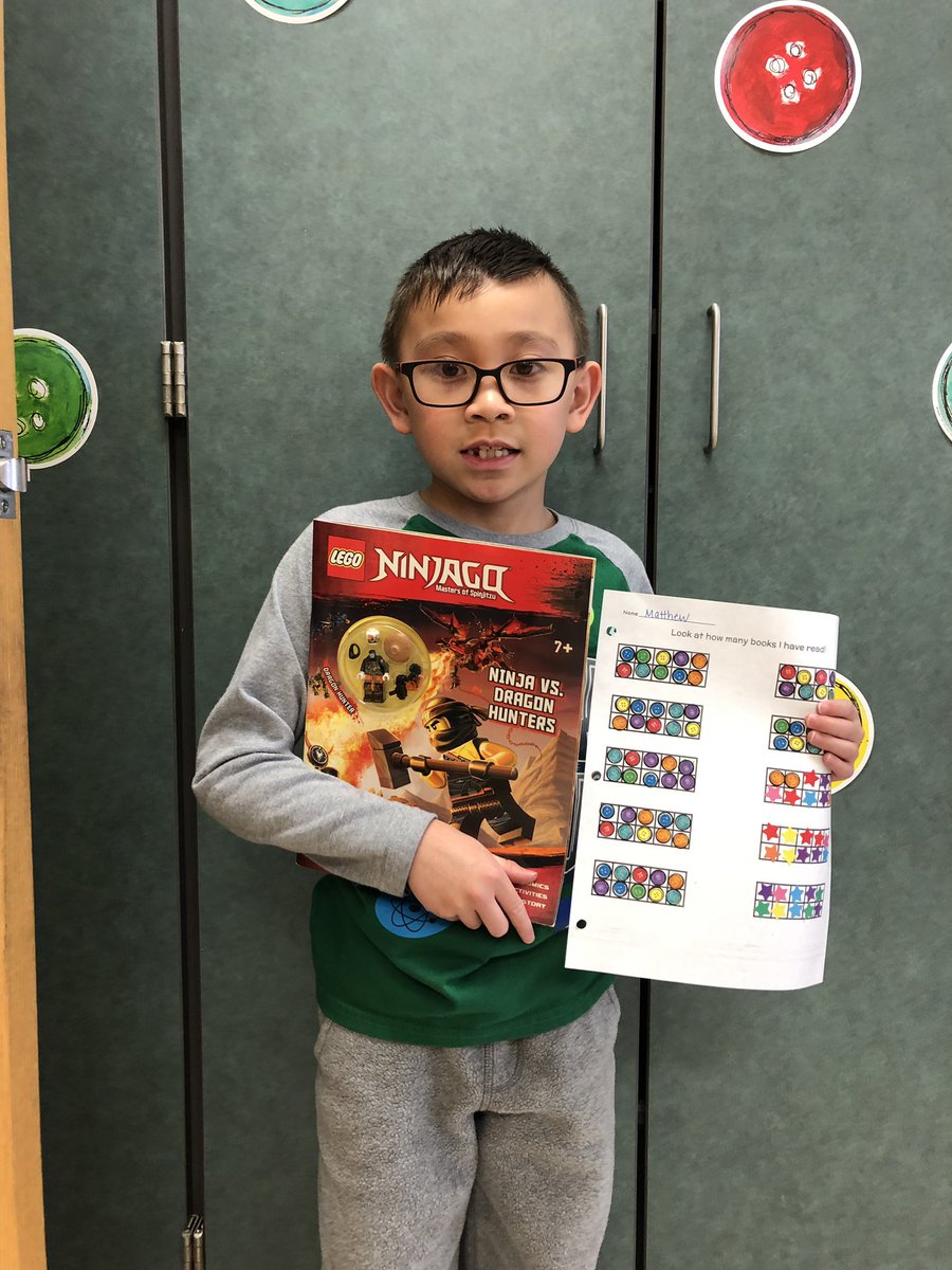 ErinMorrisonNW's tweet photo. Matthew is the first student this year to hit 100 nights of reading for our “Rockin’ Reader’s Club”! Way to go; Matthew! So proud of you! 
#readingrockstar #readingrocks #proudteacher https://t.co/MD16R4hud2