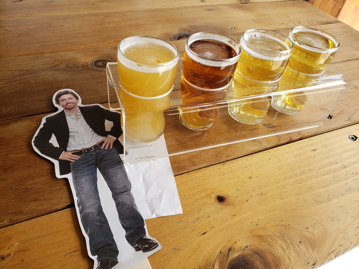 FlatMisha's tweet photo. Breakfast of champions! @TheFamilyBeer @JensenAckles @jarpad @RobBenedict @mishacollins #MessinWithMisha #MessinWithChuck https://t.co/dOqmNwLV8o