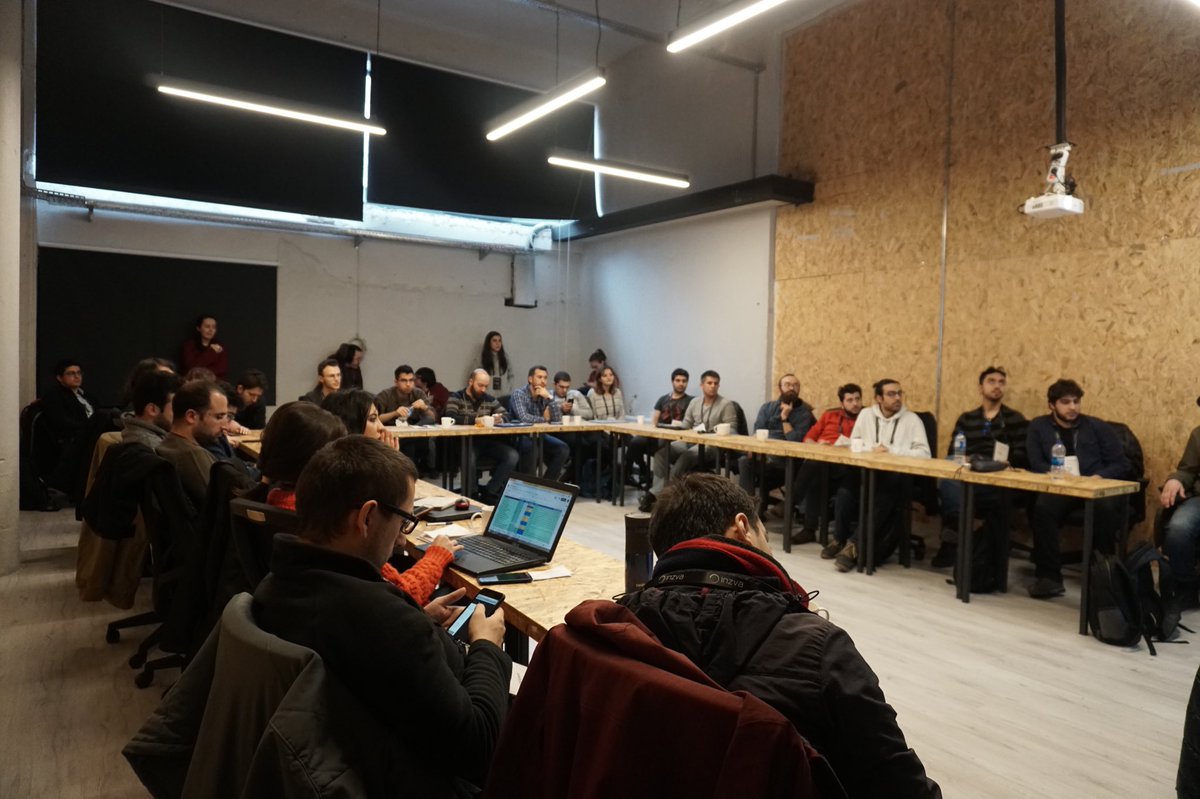 inzvaspace's tweet image. AI Projects #2 began today!

The talented AI enthusiasts focused on their projects through collaboration and research as the second batch of our AI Projects, an enriching platform to discuss advanced Machine Learning and Artificial Intelligence topics.

 #algorithmicthinking #AI