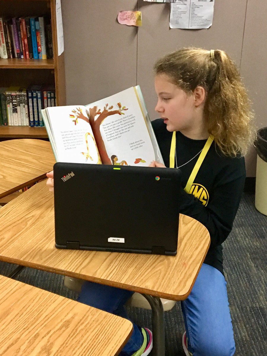 TigersHms's tweet photo. Our Tiger mentors, reading books to their mentees via flip-grid ! #Reading #cfisd https://t.co/HeVcNdYnnC