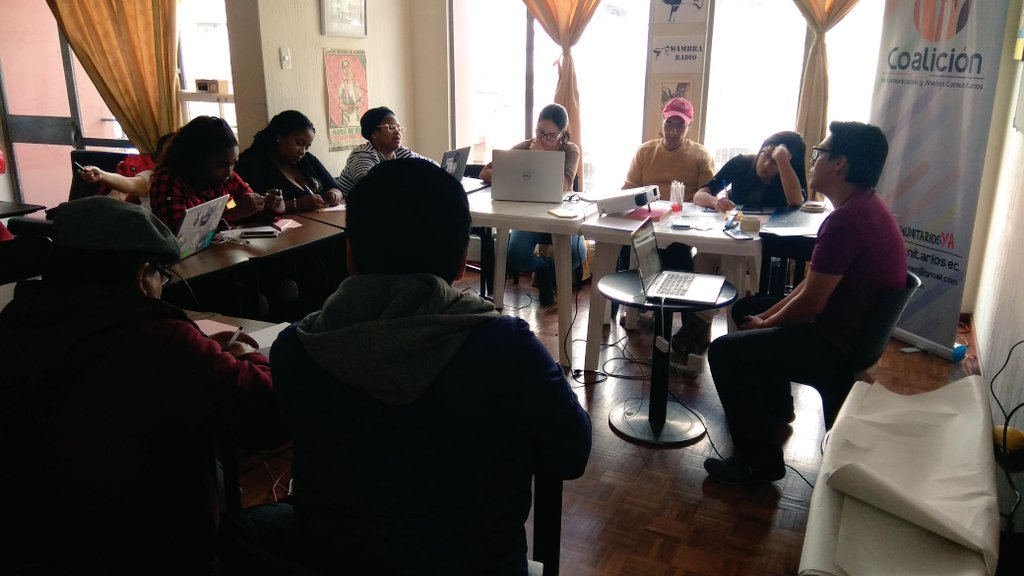 CoalicionMedios's tweet photo. En Asamblea, @CoalicionMedios analiza reformas a la #LeyDeComunicación, con el objetivo de afianzar iniciativas promovidas para fortalecer y crear nuevos medios comunitarios en #Ecuador.

#NoMatenALosMediosComunitarios
#MediosComunitariosYa https://t.co/CW103mH8ja