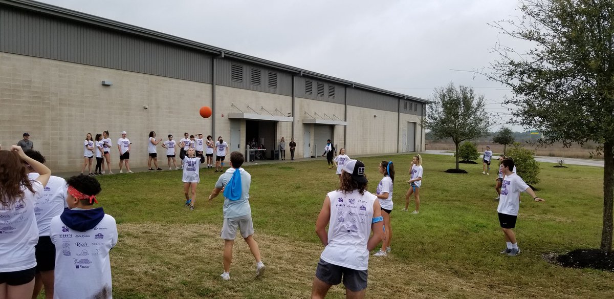 CainCheer's tweet photo. 1st Annual Klein Cain Cheer Kickball Tournament!  #REIGNCAIN @KleinCain https://t.co/GuezhKQM9e
