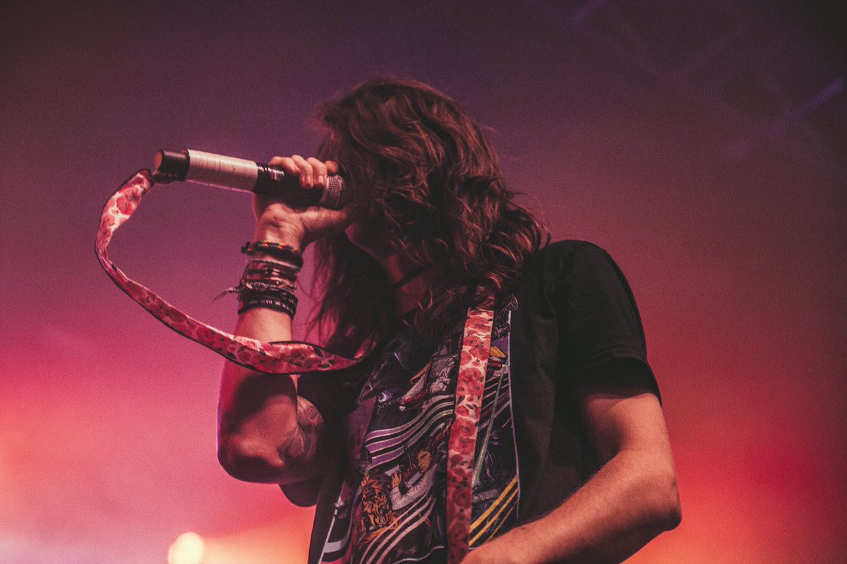Nathan_Matheson's tweet photo. The legendary @maydayparade π€π»
@dereksanders @brooksbetts @jeremylenzo
#maydayparade #sunnyland #alessoninromantics https://t.co/wZXlJZaBr0