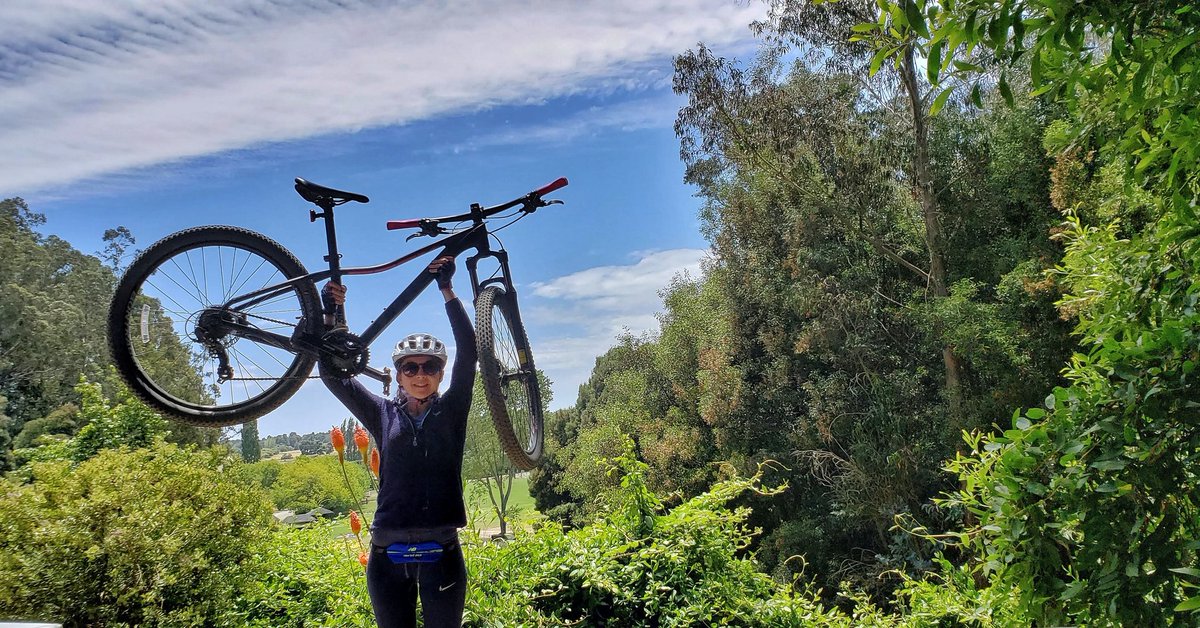 camilin018's tweet photo. Recorriendo 🚵‍♀️ @trekbikescl #mtb https://t.co/xkUDjsBGq9