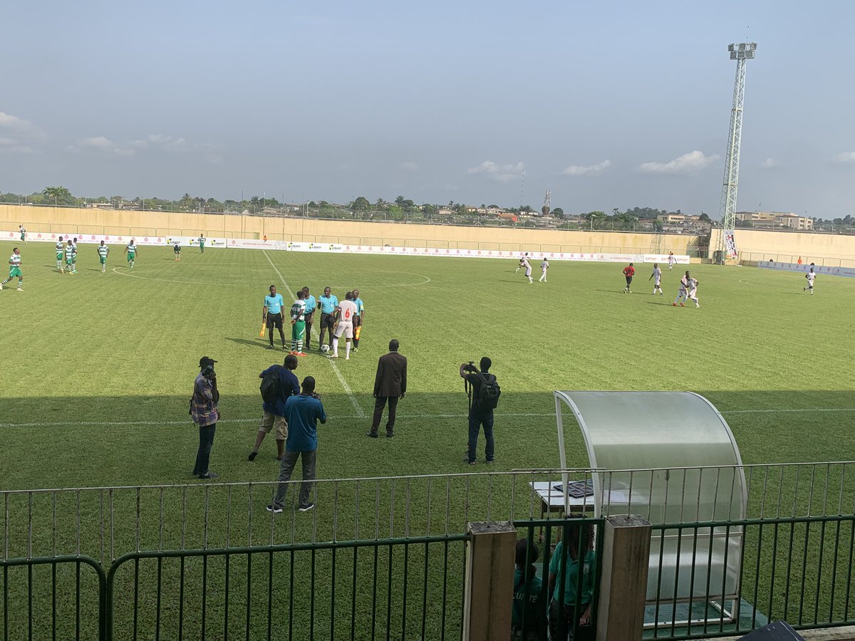 Démarrage du championnat Gabon oil national foot au stade monedan Cf Mounana vs Missile Fc