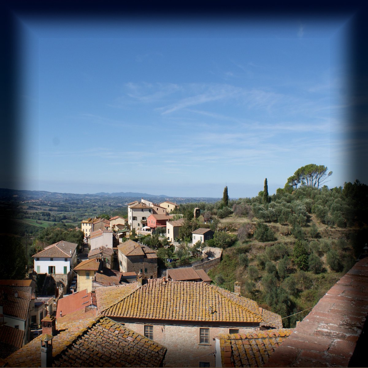 CasadiLorenzo1's tweet photo. 𝓔𝓲𝓷𝓯𝓪𝓶𝓲𝓵𝓲𝓮𝓷𝓱𝓪𝓾𝓼 𝓲𝓷 𝓽𝔂𝓹𝓲𝓼𝓬𝓱 𝓣𝓸𝓼𝓴𝓪𝓷𝓲𝓼𝓬𝓱𝓮𝓻 𝓻𝓾𝓼𝓽𝓲𝓴𝓪𝓵𝓮𝓻 𝓢𝓽𝓲𝓵 𝓲𝓷 𝓛𝓮𝓰𝓸𝓵𝓲
#Legoli #Volterra #Sangimignano #Certaldo #Firenze #Pisa #Siena #Lucca #Castelfalfi
https://t.co/s3GNJYap9f https://t.co/wcJmofpxrv