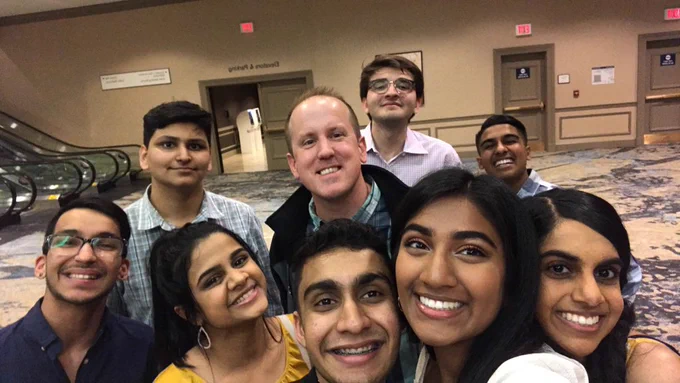 Image from Austin HS DECA (@SFADECA)