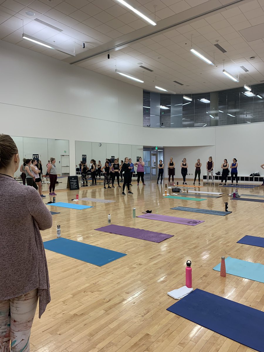 SteveLaTart's tweet photo. Early fitness at @mspmag #mspfitfest a great event sampling all types of classes and hearing from some amazing experts https://t.co/vEk2VbDNLi