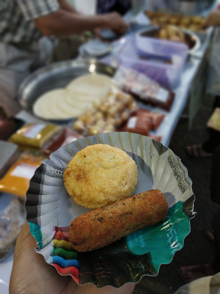 thatdoggonelady's tweet photo. There's an East Indian food festival happening at Andrews in Bandra and they're selling tongue roast, vindaloo, prawn+ fish cutlets, beef chops, chicken pan rolls, duck moilee, sausage pao etc. The only 'veg' items? Breads, pickles &amp; fugiyas. 

#Mumbai go, go, go! https://t.co/EqiGpoBYoD