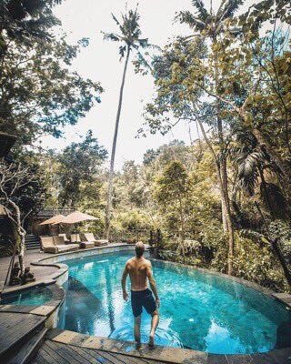 LoveTravelStories™ tweet media