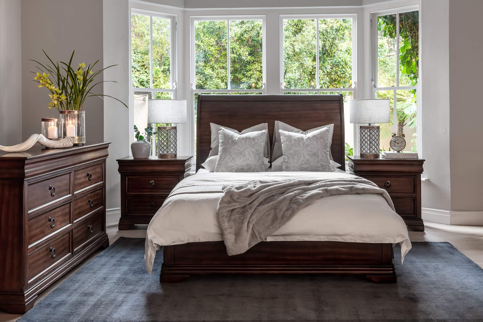 Sleigh online beds coricraft