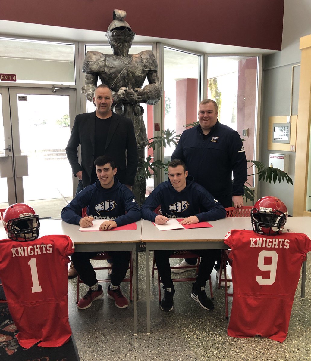 CoachNill's tweet image. #BlueChip .. Knights teammates announce together .. AAA MVP Dario Ciconne and tough defender Daniel Auld were a big part of @STMCBurnaby ‘s 6-2 season .. strong additions to Class of 2019 ..
