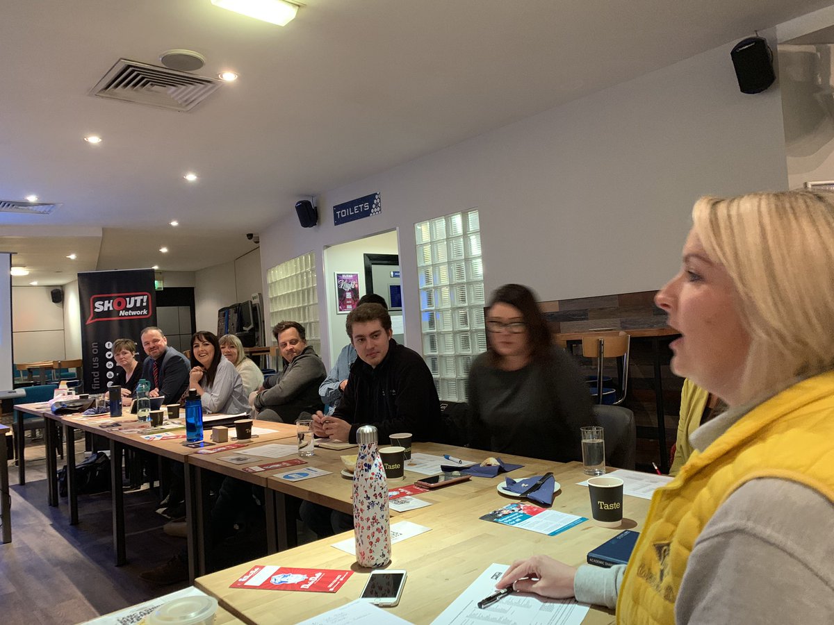 LateefBadat's tweet photo. @SewSimpleLtd @Rovers @shoutnetwork @singletonatwork @IanC_Shout This is a better one! #TakeItAwayVicky #WhenYourReady #SewSuberb https://t.co/GrLvmLHI7u