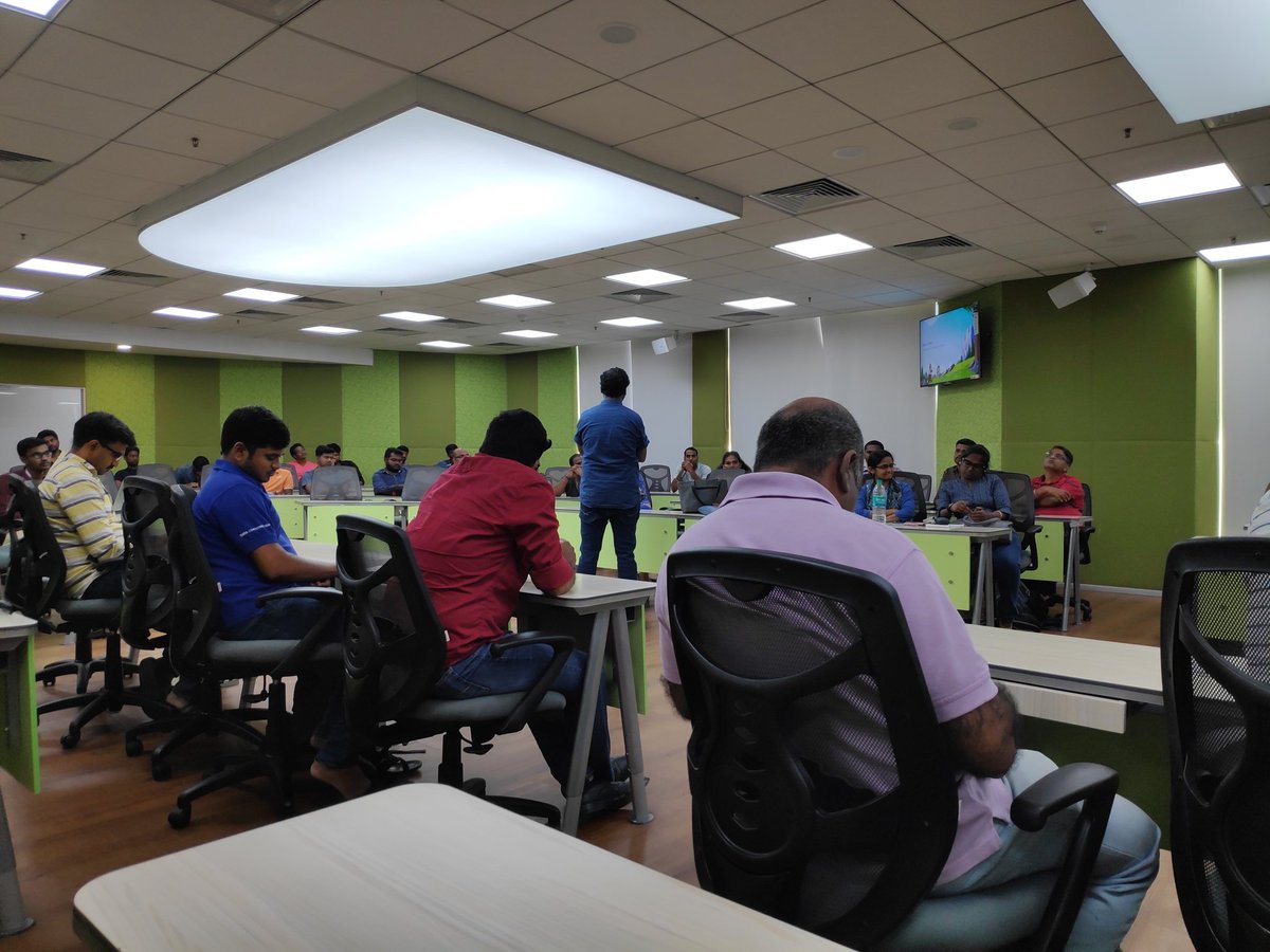paranthamangp's tweet image. Great session on #LightningWebComponents by @satyasekharcvb &amp;amp; @jerrysfdc this evening.

From the basic structure of #LightningWebcomponent to how they leverage modern web standards, it was an end to end killer informative session.

Special thanks to @paranitk &amp;amp; team!#Salesforce