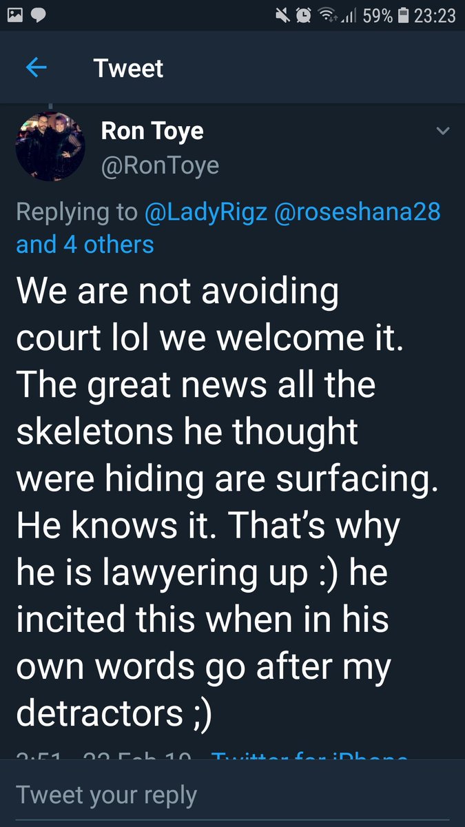 WarFairy_'s tweet photo. Ron being a crappy person as always this week
#IStandWithVic
#kickrontoye
#kickron https://t.co/6f9nOZrkQp