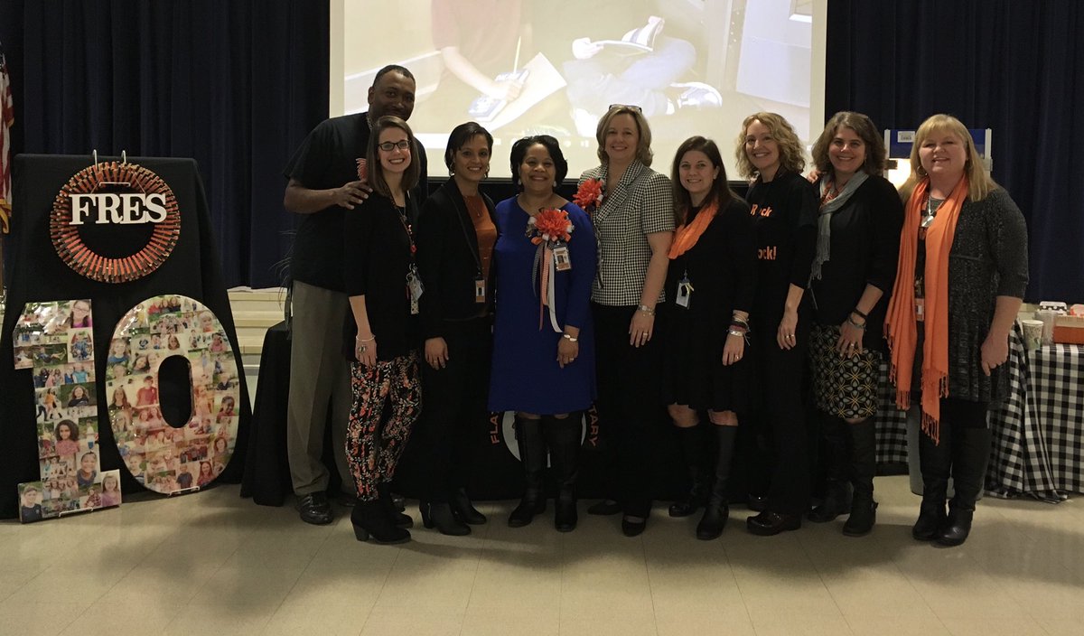 MlwWatts's tweet photo. Flat Rock rockin’ it at the PCPS job fair. #jobfair @FRESWarriors @PCPS_Supt @sandyhopkins8 @EbonyFleming77 https://t.co/siuN9KTvMS