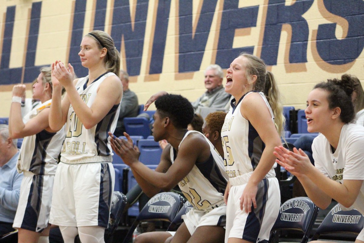 CarrollCrazies's tweet photo. It’s a great day for an OAC Championship....🏆
@JohnCarroll_WBB we are ready for you. Let’s get that #OACDouble
TODAY | 3PM | WHITE OUT⚪️
BE THERE TO BE A PART OF HISTORY⚡️#BlueStreakNation #StreakUp https://t.co/dBI7J5lNER