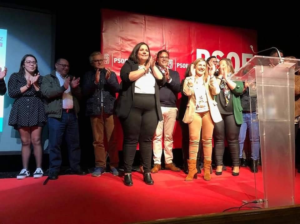 psoeconil's tweet photo. Ayer tuvo lugar la presentacion de Carmen Sánchez, Candidata alcaldía PSOE de Conil, fue una tarde muy emotiva en la que mucjos Conileños y Conileñas quisieron acompañarnos, desde aquí agradeceros vuestra presencia.
#PSOEConil #ContamosContigo #ContigoConConil https://t.co/ygKJS71p36