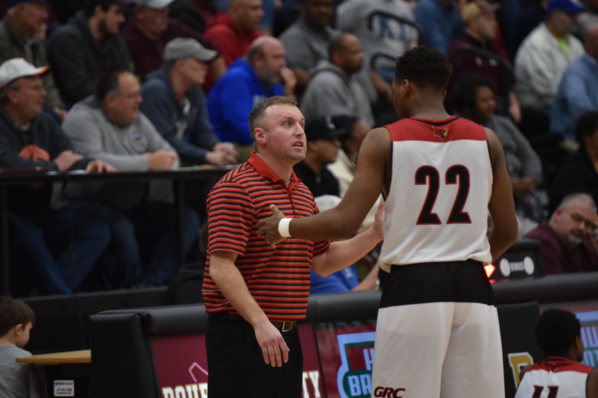 GRCStudentMedia's tweet photo. We wish @coachjoshcook and the Cards an epic run this week as they go for GRC's first region championship since 2012. #GoGRC @brennanc14 @Jgrizzzam @bajackson24 @jwellman_15 @WinCity_BBall
-Smoke Signals photos https://t.co/UINqLUtvC9