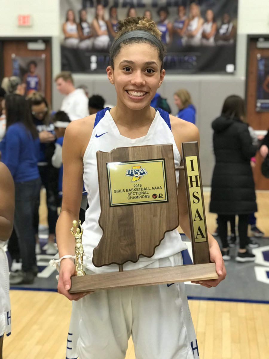 lshaffer4's tweet photo. My baller niece ⁦@amaya_hamilton⁩ is playing in the Indiana State Finals tonight! Couldn’t be more proud of this young woman for all she is. Play free, be fully present, and have an absolute blast! https://t.co/nghKBQemUd