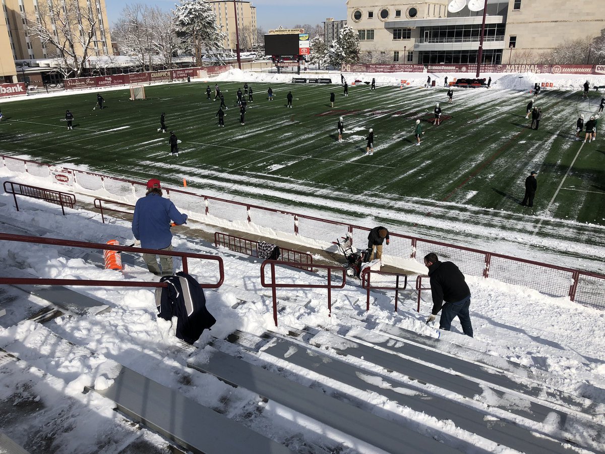 COLaxReport's tweet photo. Peter Barton LS is currently a mess. But this fine crew will have it cleared out and ready for @DU_MLAX @AFLacrosse @CSUVikingsLax @UtahLacrosse in just a matter of minutes.

Thanks for all your hard work ahead of the #FaceoffClassic https://t.co/nQvWkD6vvE