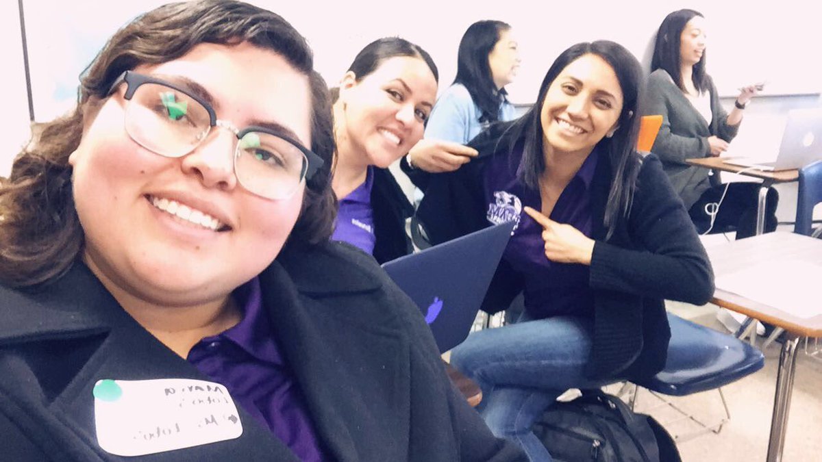 Ms_Lobos's tweet photo. We are ready to learn how to create blended learning rotations and self guided stations with Google Slides #GoogleMVP19 #TeamCowart @MsB_Panthers @MsGomez1D https://t.co/vQPSMZcxiQ