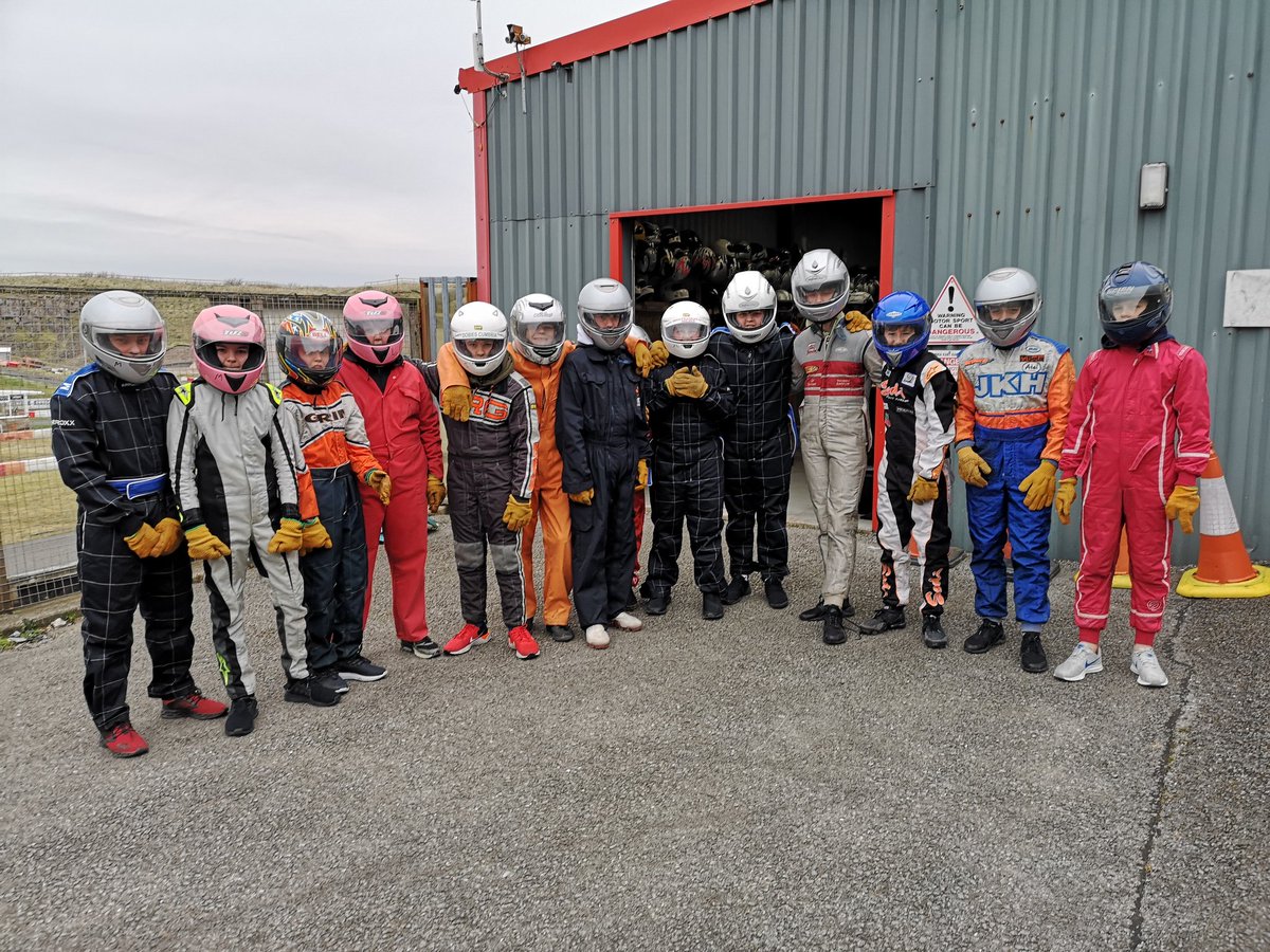 BrowWath's tweet image. Brilliant team bonding afternoon for the U14's at @kartingcumbria #upthebrow