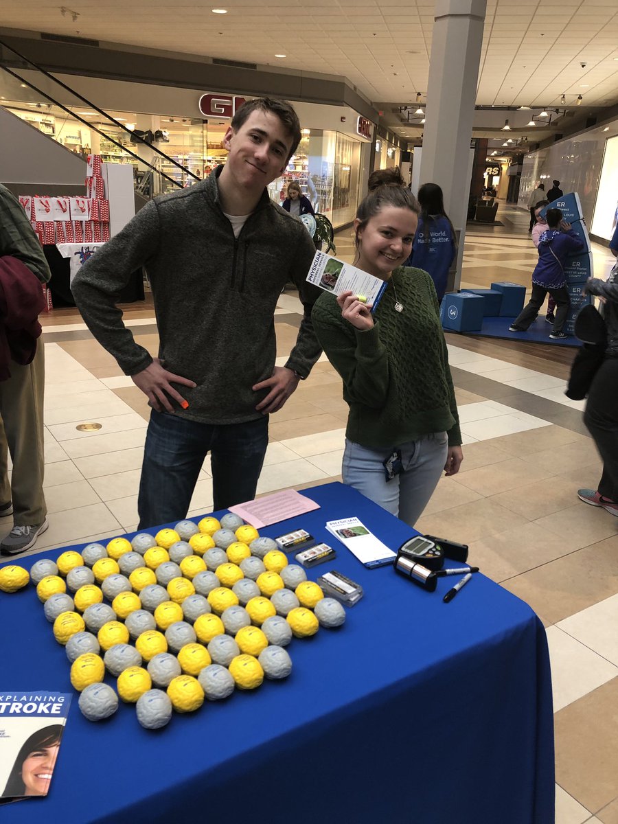 SCCCAPSHealth's tweet photo. SCC CAPS helping @BJCStCharlesCo and @sccadems with Life Saver CPR event. @scccaps https://t.co/8JwmP7Lm2R