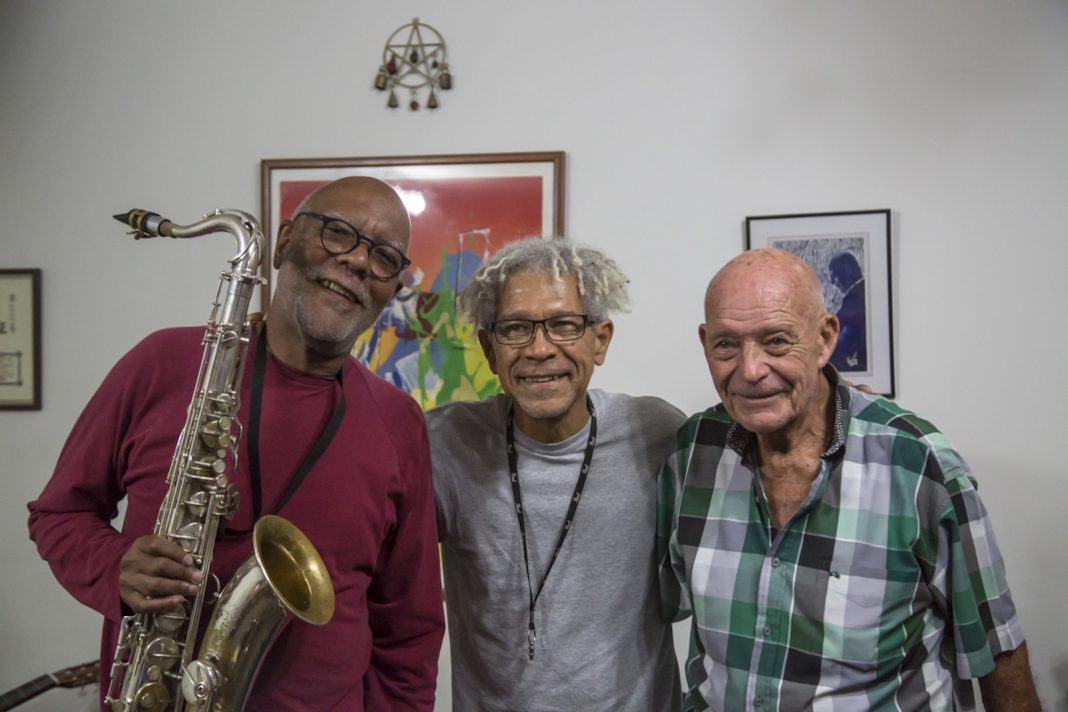 contrapuntovzla's tweet photo. No hay historia del jazz en Venezuela sin Gerry Weill, Víctor Cuica y Nené Quintero https://t.co/KQeGhQ7IeE https://t.co/Ye16oMl0Zb