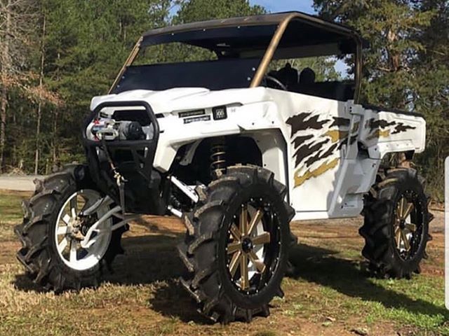 msawheels's tweet photo. The devil is in the details. We are big fans of the custom M34 Flash wheels @Landon_Peeler!
___ #GoFast #MSAWheels #UTV #ATV #MudReady #DirtLife #4x4 #mudlife #MSA #Offroad #mudding #Ranger #1000 #Polaris #Gold #Devilisindetails https://t.co/LEnuLHGw0F