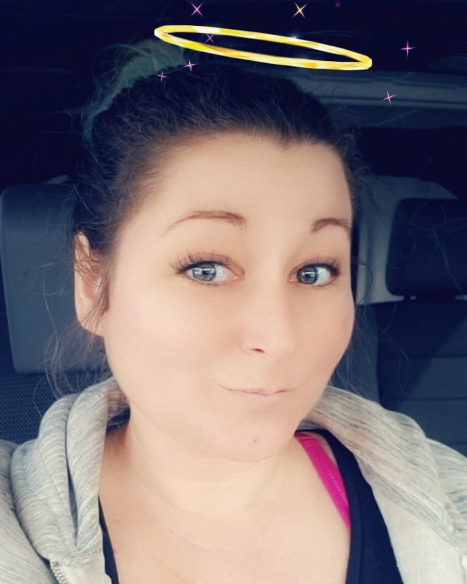 AmberTodd1921's tweet photo. 5 hrs of intense yoga training today with some of my fellow teachers.. I've missed them and am jacked to get some extra training in. ❤❤❤
#gettingmylearningon #namaslay #letsdothis #onwardandupward #yogaforeveryone #yogalife #allbodiesaregoodbodies https://t.co/Vwfwf8b2Fd