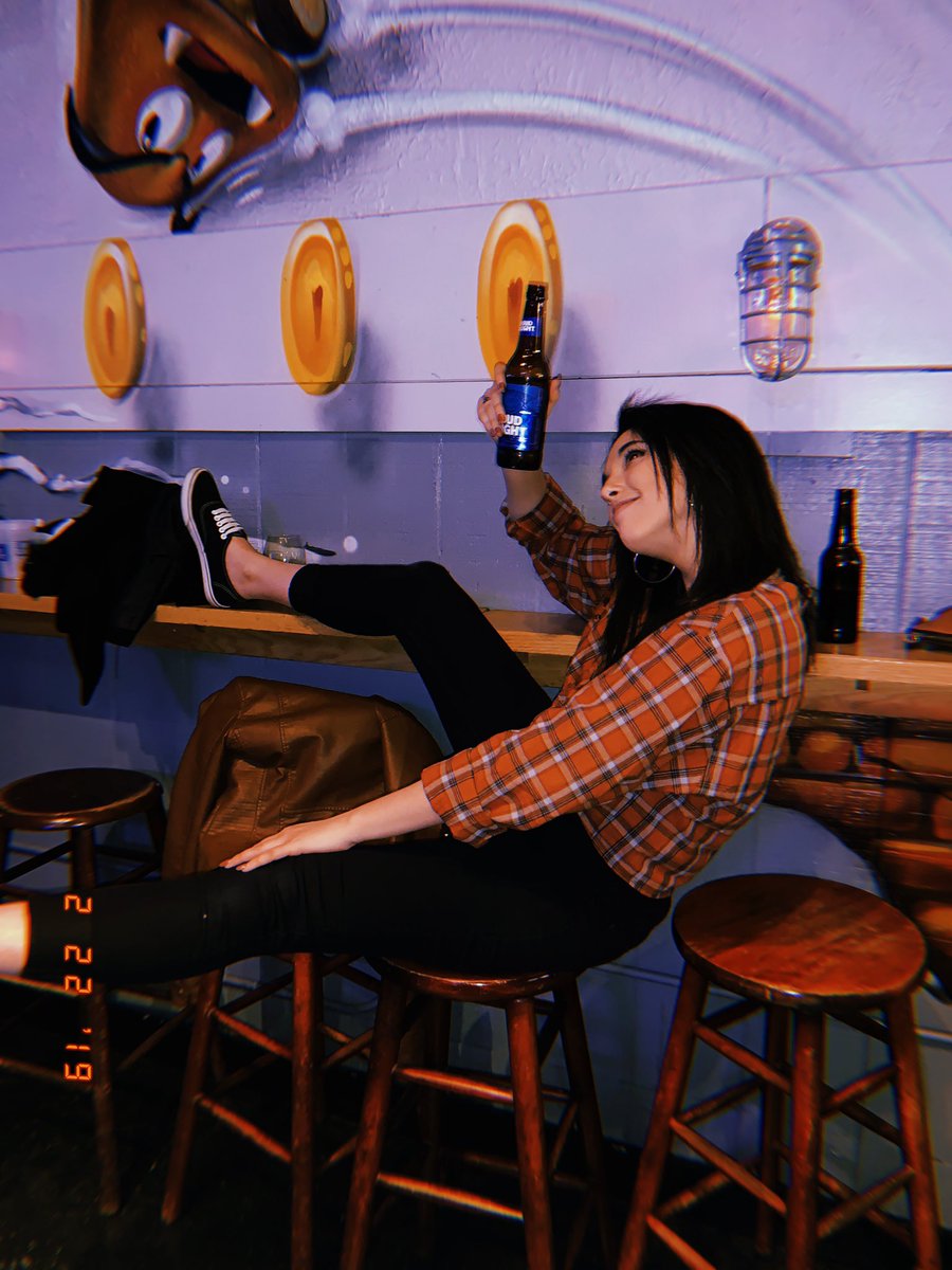 ChelseaQuirks's tweet image. @emonightct thanks for everything last night 🤙🏻✌🏻