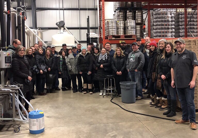 SCBroncos's tweet image. Thanks Mayor @denisperrault for giving our player’s parents the @BLckBrgBrew tour today. #GrowSwift