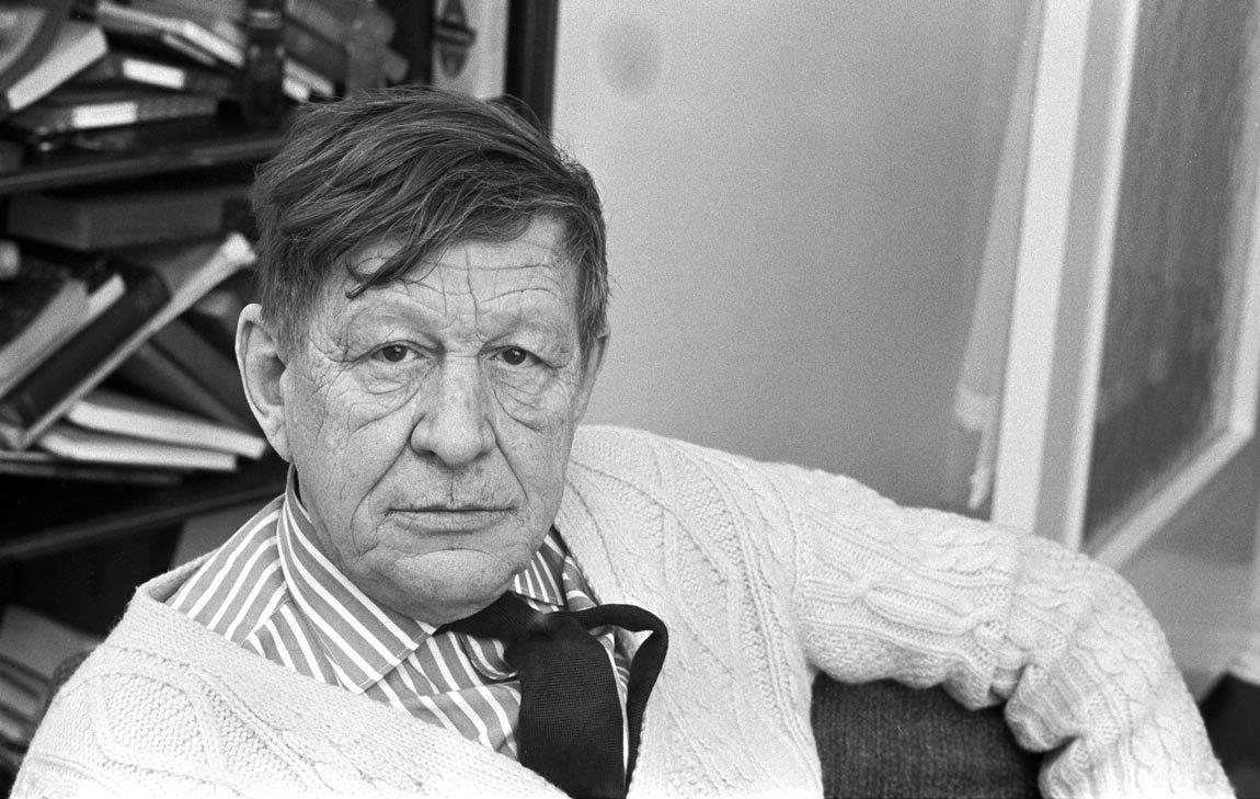 vuelapalabra's tweet photo. 《No se puede dar si no se recibe. ¿Qué es lo que se espera recibir de la política? ¿Emoción? ¿Experiencia? Seamos honestos.》

W.H. Auden https://t.co/n2Nxj7cGhT