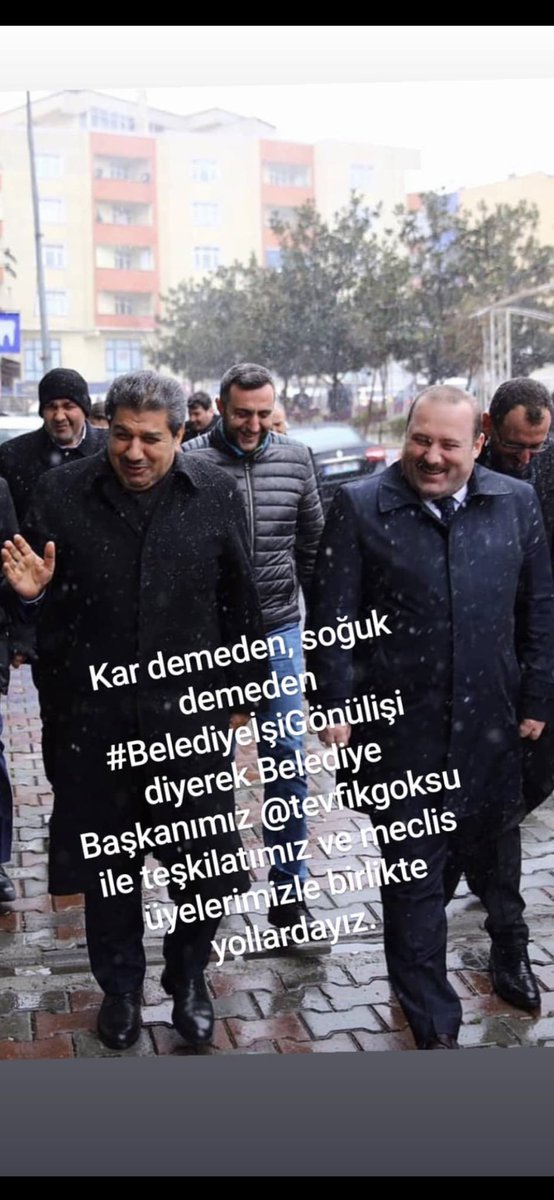 MuralSalc's tweet photo. Kar,kış,soğuk AK kadroları durdurmaz! #kar #kış #demeden @umutozkan1 @tevfikgoksu @basak_erdal https://t.co/bn2Mb099nf