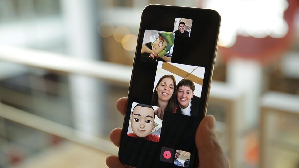 ITfluence_en's tweet image. Apple fixes its FaceTime bug. You&apos;ll get a software update soon buff.ly/2XkiD4H