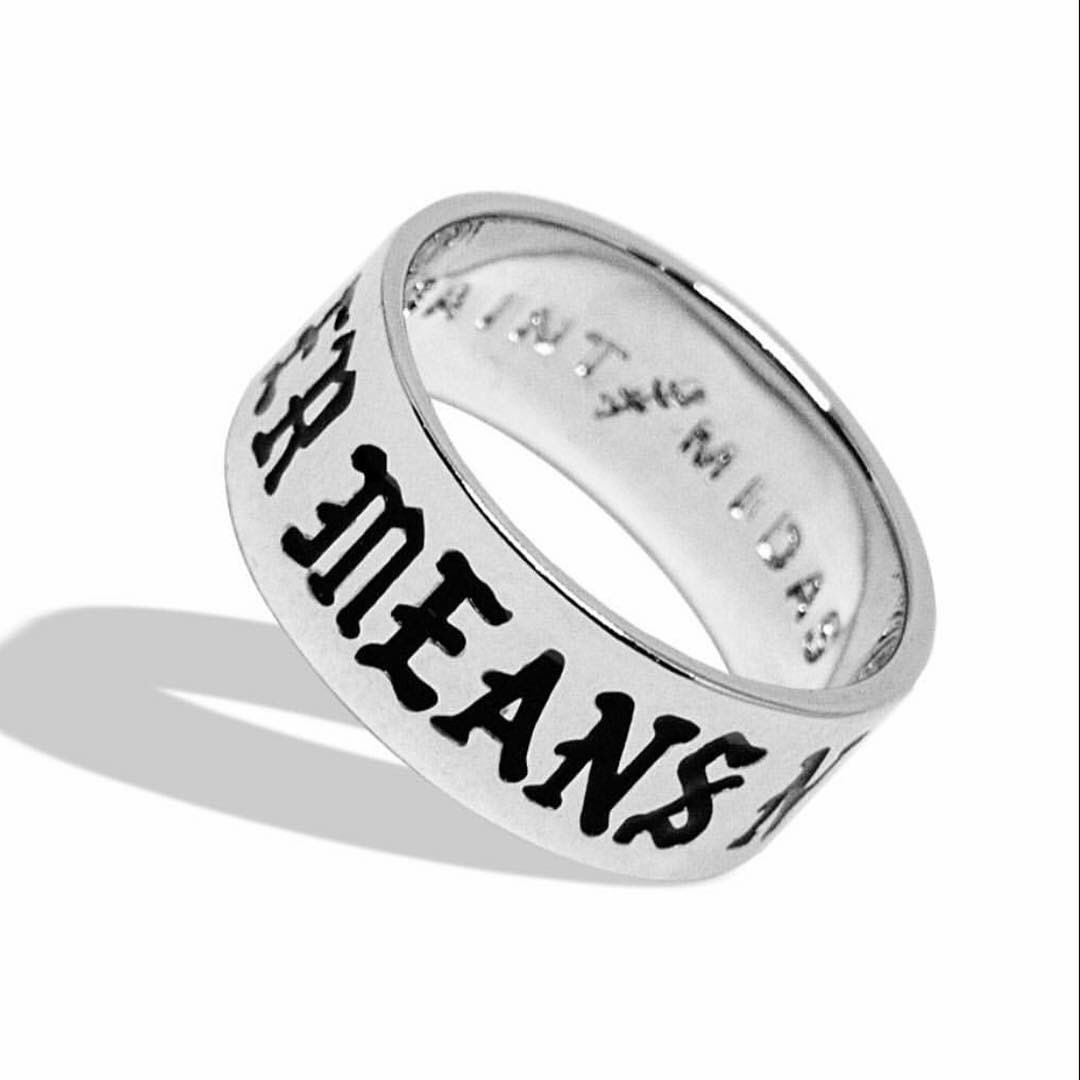 robdyrdek's tweet photo. . @dyrdekmachine portfolio company @SAINTMIDAS just dropped colab with @Brokenpromisesc this morning. Check it out at https://t.co/mLgdEiwdj2 #dyrdekmachine #manufacturingamazing https://t.co/VCA7ERlsSZ