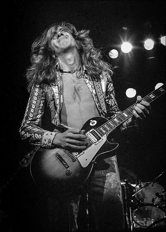 Happy birthday to this special human and legendary guitarist - BRAD WHITFORD! 