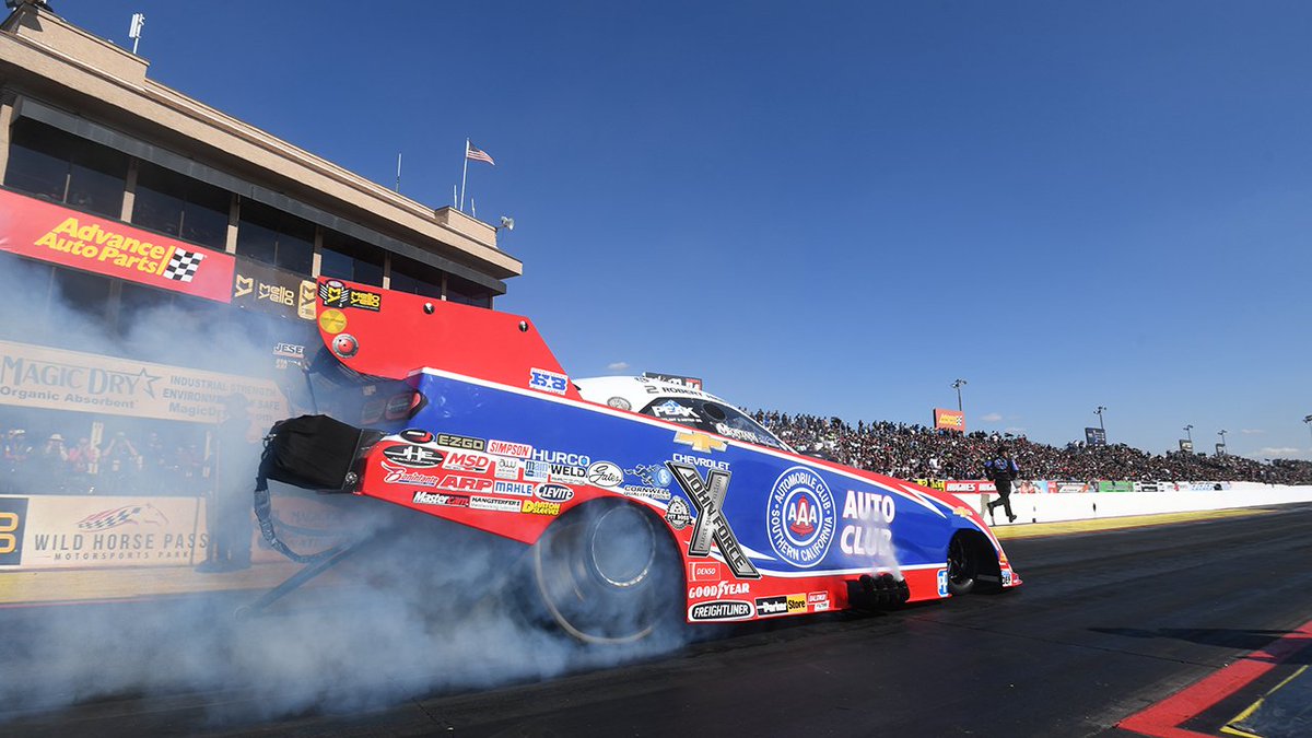 Can last week's No. 1 qualifier take home another green hat? Only one qualifying session left at the <a href="/MagicDryUS/">Magic Dry US</a> #ArizonaNats.

1️⃣ <a href="/roberthight7000/">robert hight</a> 3.882
2️⃣ @TimWilkerson_FC 3.895
3️⃣ <a href="/MattHagan_FC/">Matt Hagan</a> 

📺 7p ET on <a href="/FS1/">FS1</a>