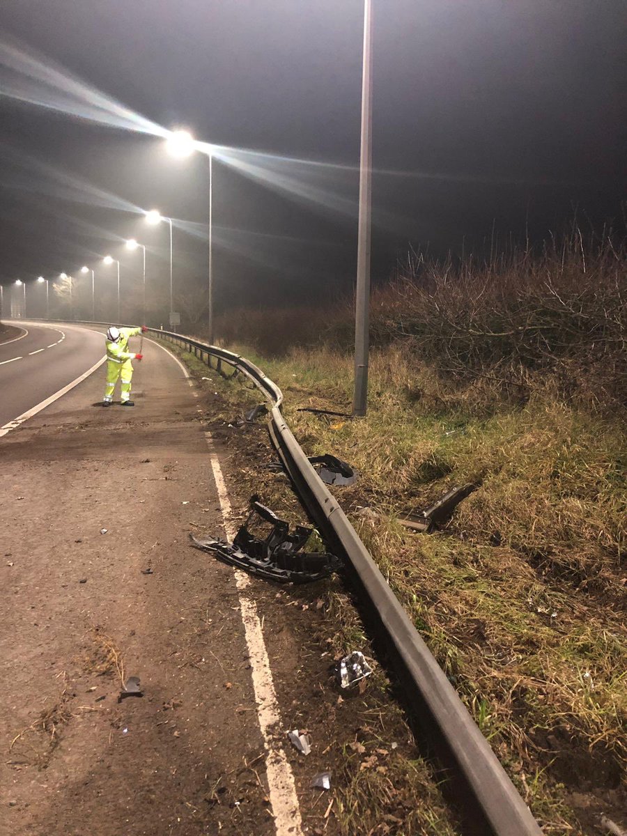 OPUWorcs's tweet photo. Straight out to this drink driver on the M42 at 3a. collided with another vehicle containing children before hitting the barrier. Fortunately no injuries. She blew 93 roadside/ 74 in custody. A ban awaits. #fatal4 https://t.co/mUZGHkGtVA