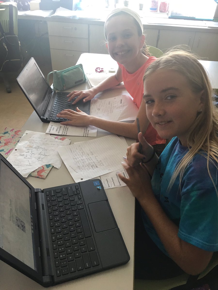 MrsQuadagnoTCS's tweet photo. Researching biomes and plant and animal adaptations. #5thLearning #5thScience #Biomes #Adaptations https://t.co/gi5le5BIFv
