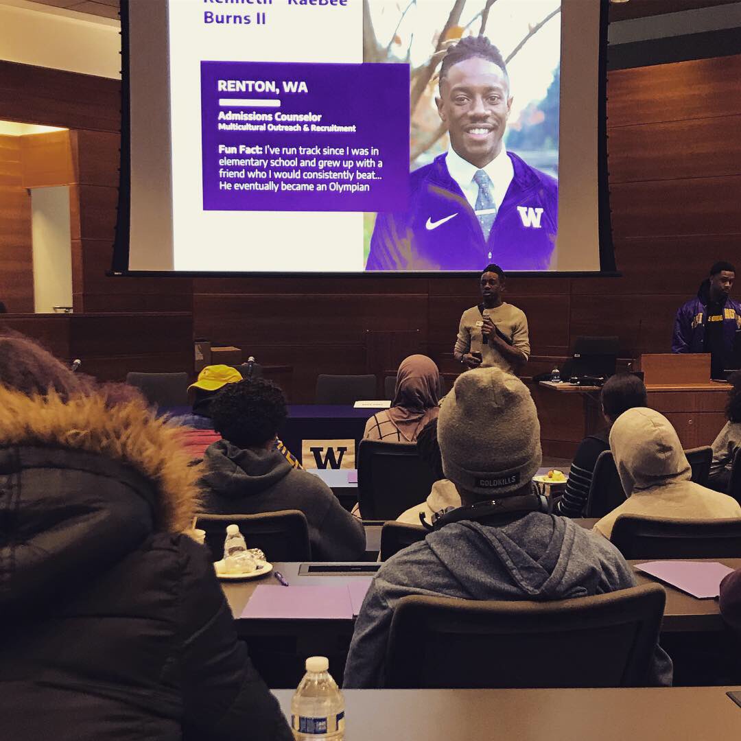 lincolnabesread's tweet photo. Our Lincoln Abes @AbeConnection @ProjectLitAbes are here repping #LincolnTPS #Tacoma @tacomaschools at the @uofwa Young, Gifted &amp; Black Conference #2019YGB Thankful to be here with our fantastic students! #DiversityMatters @UWSchoolofLaw @uwomadmor #YoungGiftedBlack #LSAC #UWMOR https://t.co/gFBnhIxxr9