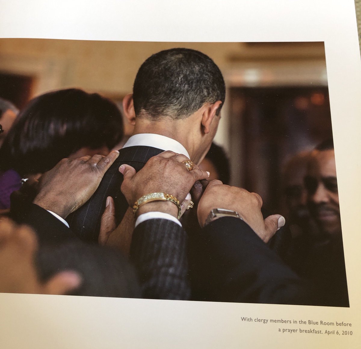 All credit in these photos goes to Pete Souza. I love them all. my favorites2. Power of prayer