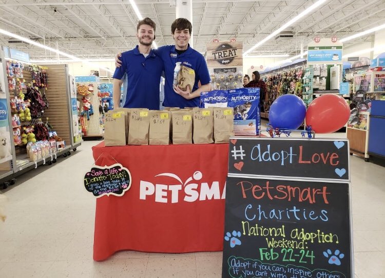 Petsmart 0255 tweet media
