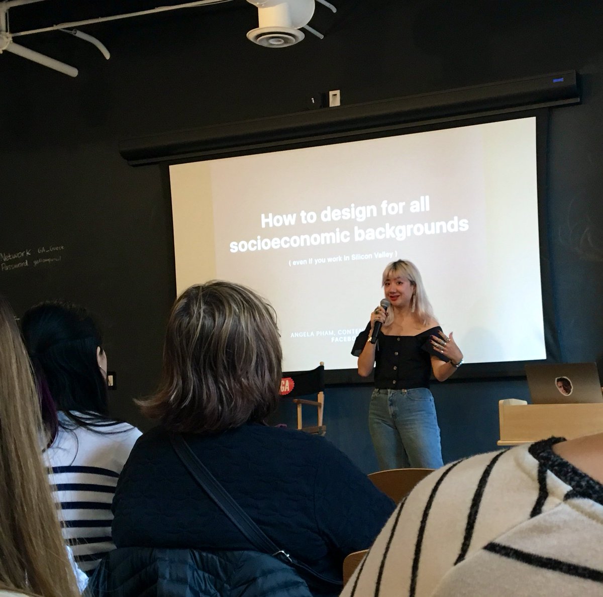 creativemakiWRD's tweet image. Angela Pham from Facebook. #wiad19sf “How to design for all socioeconomic backgrounds” #designfordifference #WIAD19