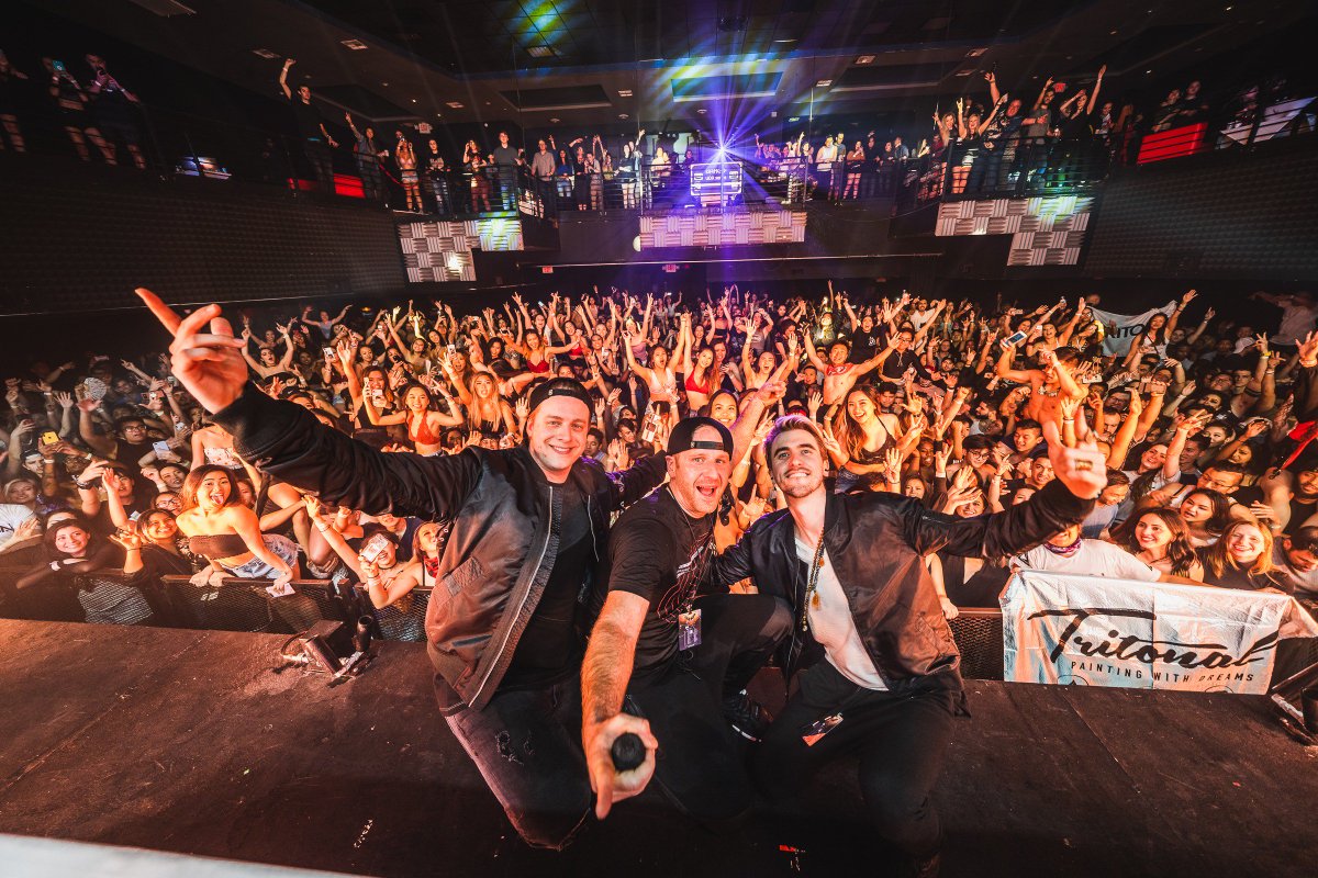 Thank you to everyone who joined us last night for the SOLD OUT <a href="/Tritonal/">Tritonal</a>  U&amp;ME tour at @Stereo_Live! See yourself? 🎉✨