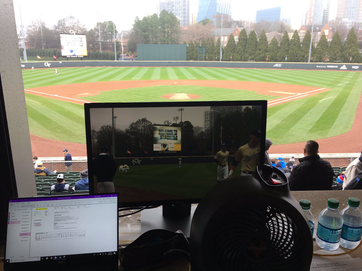 wileyballard_'s tweet photo. Can’t wait for Game 2 of @GTBaseball &amp; #7 UCLA! First pitch at 2pm on @ACCNetworkExtra (also: heating fan has made an appearance #FebruaryBaseball #Soft) https://t.co/uwe51RApTG