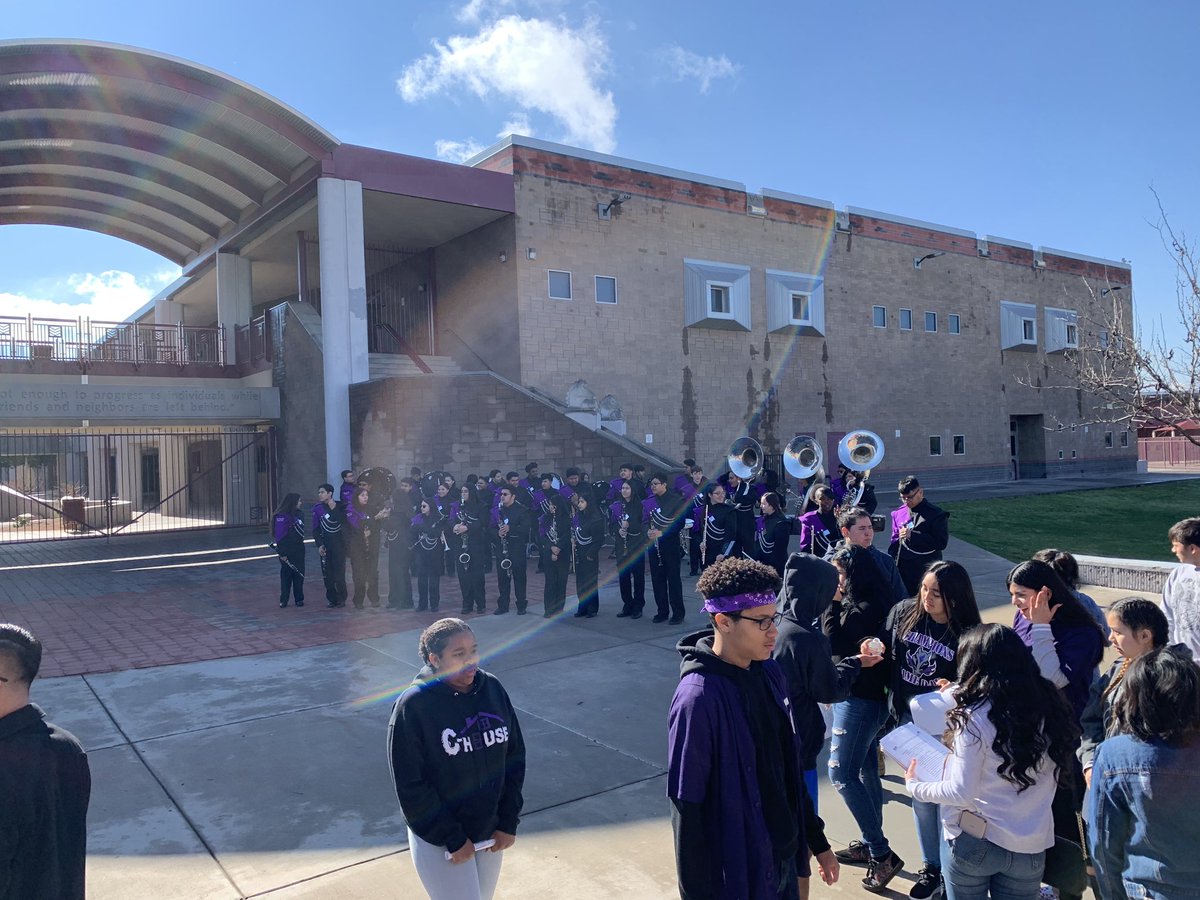 matthewgeorgia's tweet photo. We got to welcome our new Champion families at our Future Freshmen Day. A great turnout by our community to learn about all the great experiences available at @CChsChampions. #LiveHereLearnHere #BeAChampion #Classof2023 https://t.co/mimJjgvGqT