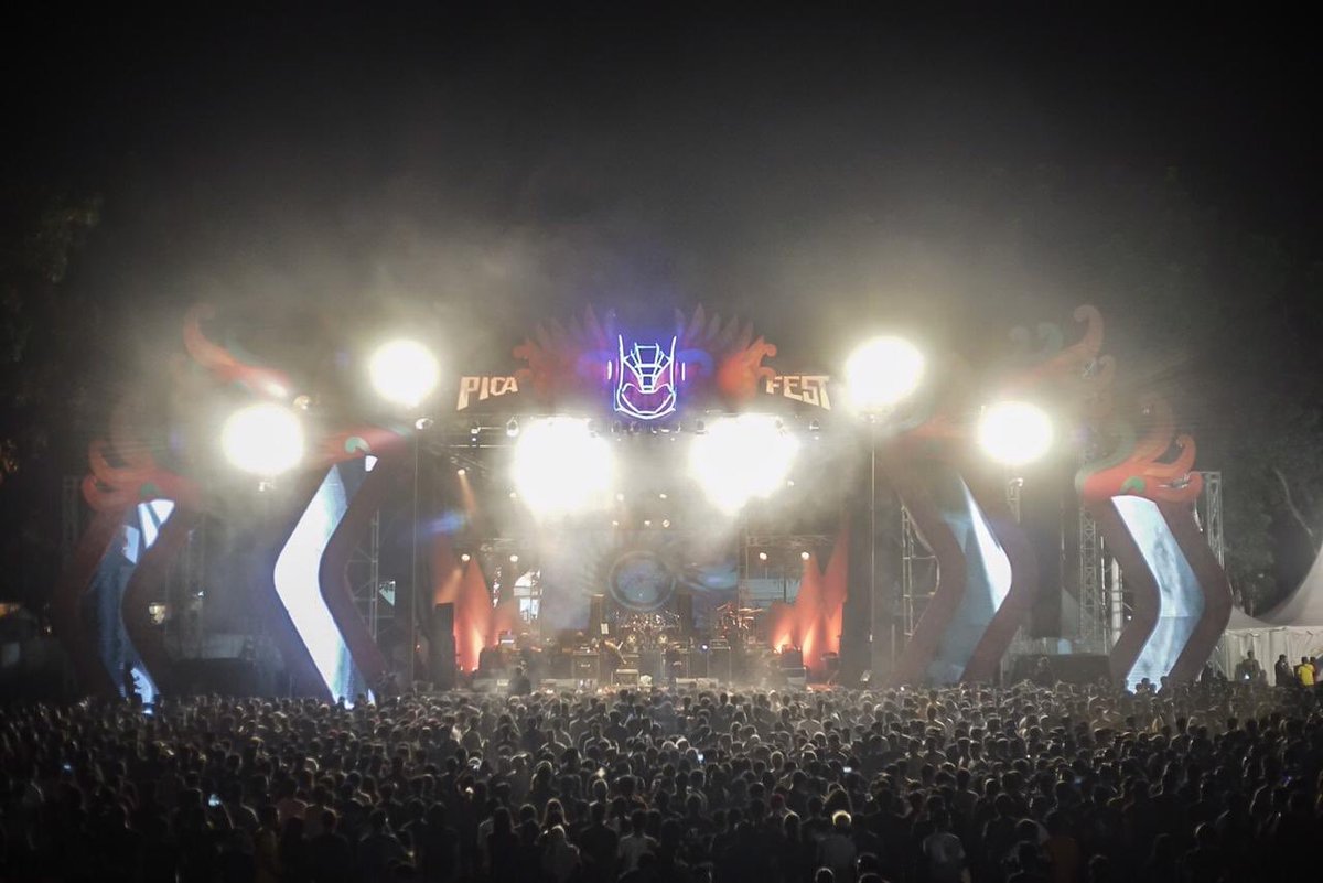 REVENGETHEFATE's tweet photo. What a great night at @pica_fest for our first show in 2019!
Thanks untuk energi yang luar biasa Bali !
Suksma !
Next stop Solo are you ready?!!
#revengethefate
#rtfcolony https://t.co/7p1qy8ueDM