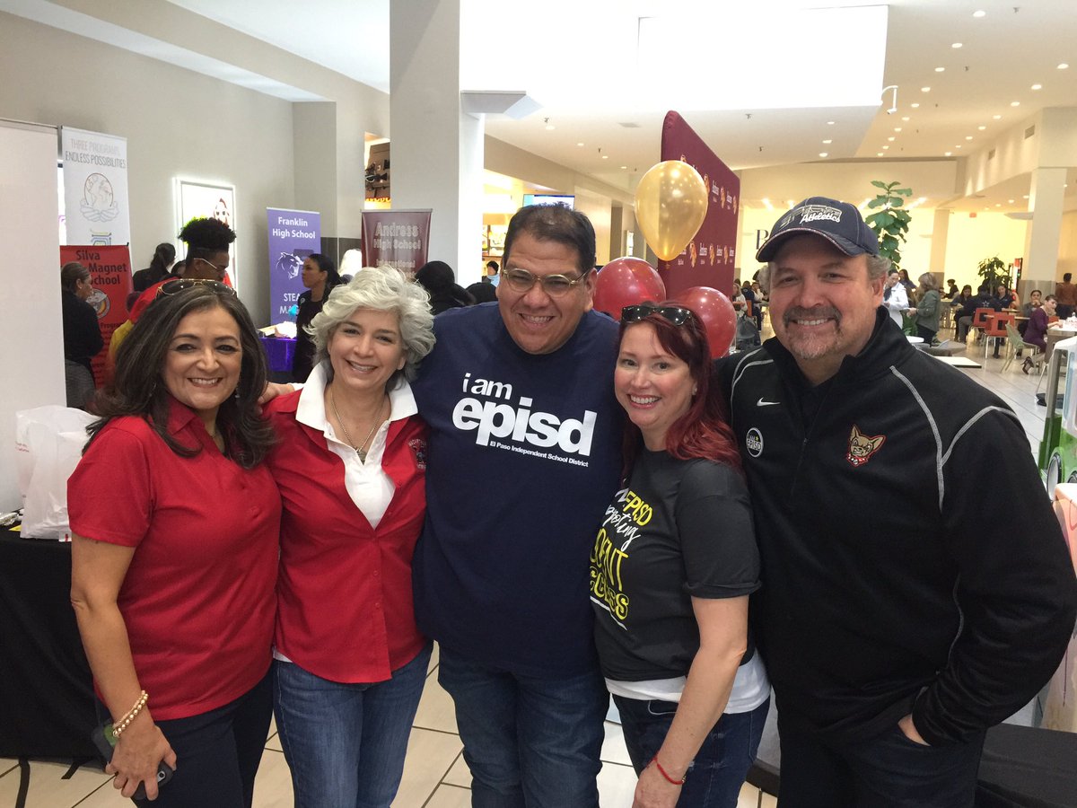 joserl23's tweet photo. Discover EPISD! #iamepisd @jecabrera12 @NogiGirl @LowereeMickey https://t.co/6qTmrTl9k4